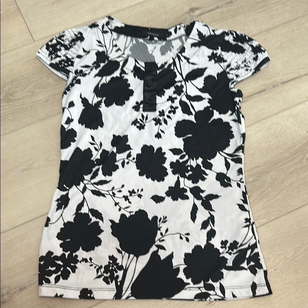 Black and White Fitted Cap Sleeve Polo Tee